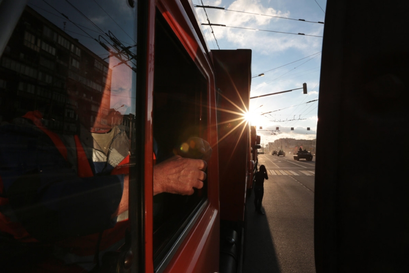 Reportaje fotográfico del ensayo general del Desfile de la Victoria