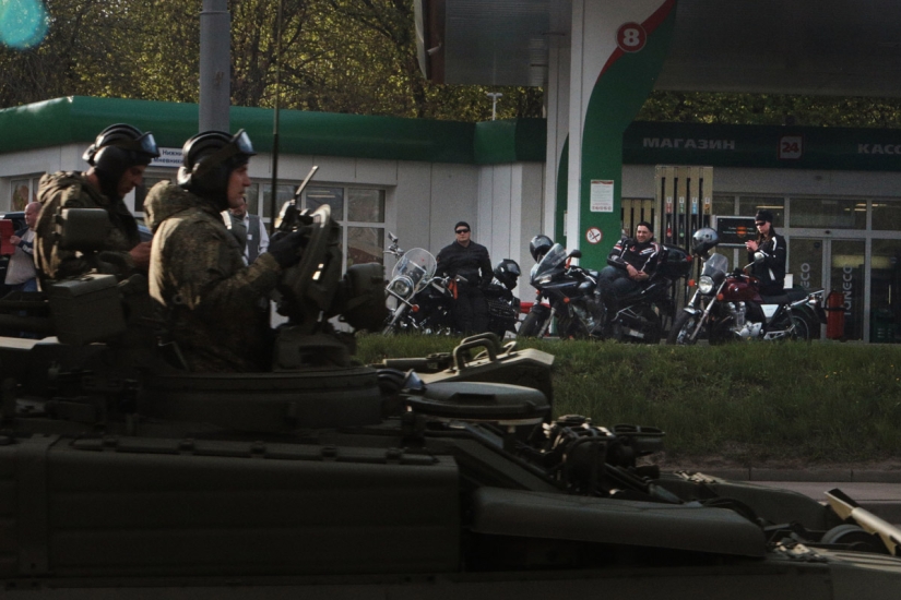 Reportaje fotográfico del ensayo general del Desfile de la Victoria