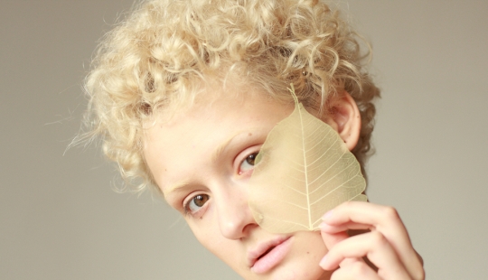 Rescuers in sight: 5 necessary cosmetics for autumn