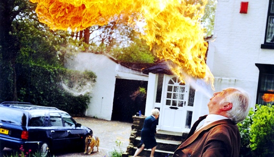 Retratos de británicos informales y rebeldes envejecidos