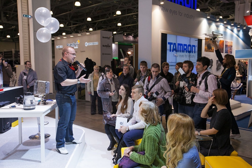 Rich in premieres PHOTOFORUM-2016 Rich in premieres PHOTOFORUM-2016