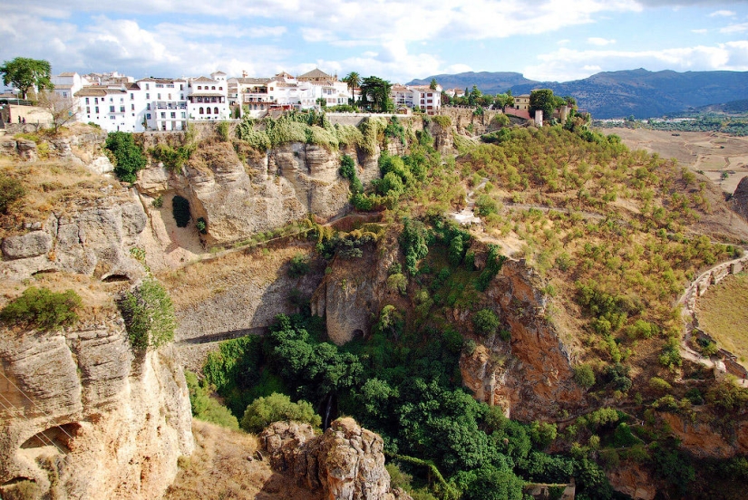 Ronda: the city on the rocks and the soul of Andalusia Ronda: the city on the rocks and the soul of Andalusia