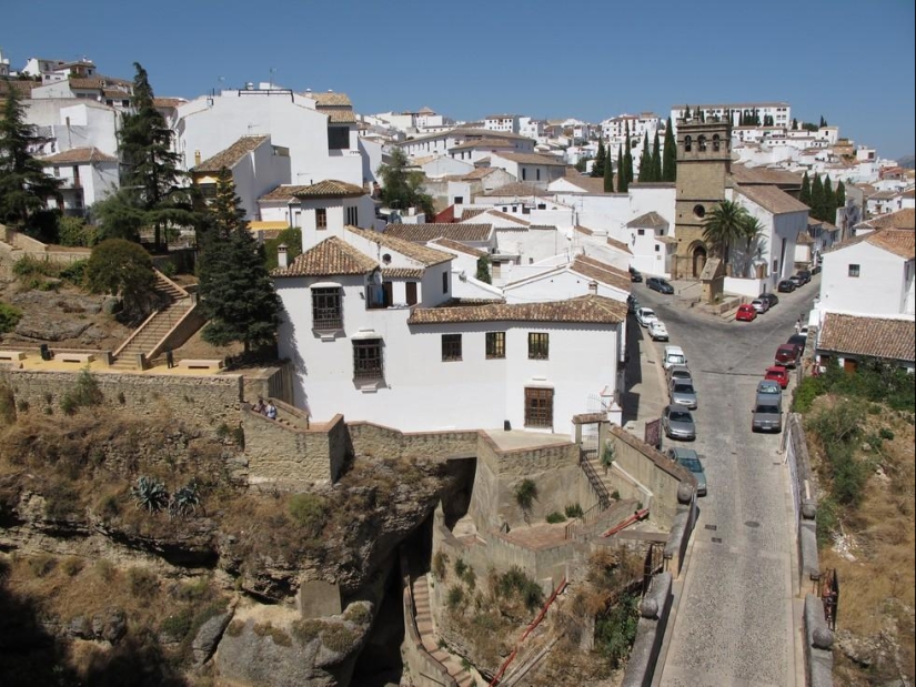 Ronda: the city on the rocks and the soul of Andalusia Ronda: the city on the rocks and the soul of Andalusia