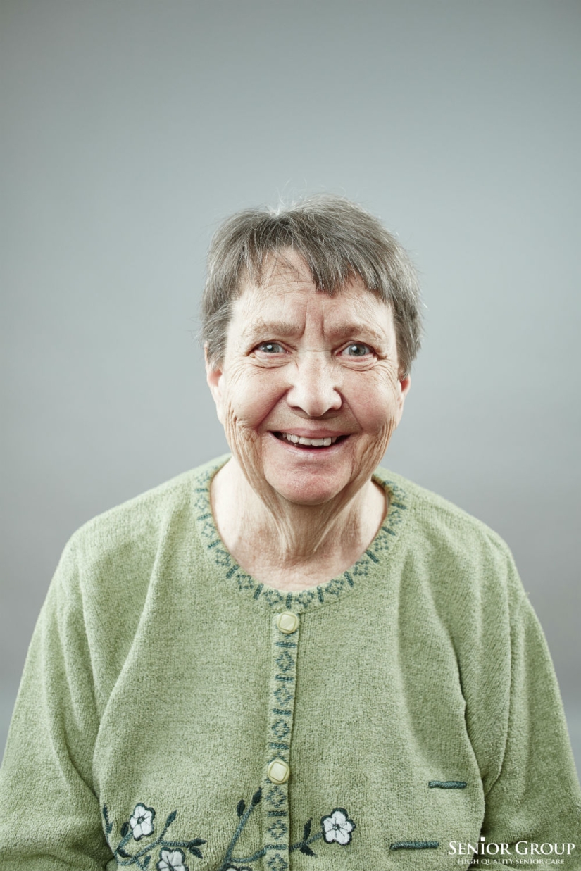 Russian photo project about what never changes in a person — about a smile Russian photo project about what never changes in a person — about a smile