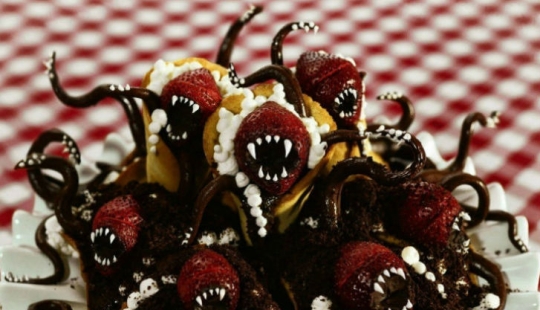 Scary cool desserts for real witches Scary cool desserts for real witches
