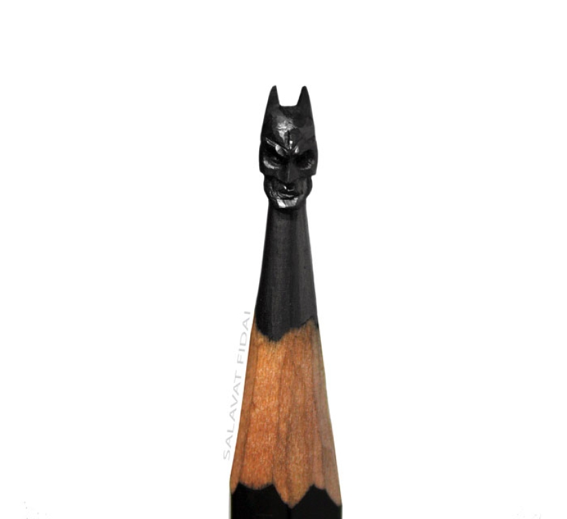 Sculptor from Ufa turns pencils into famous heroes