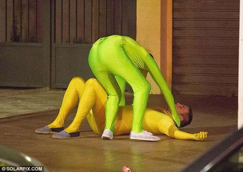 Sea, sun and… too much sangria! British students relax at Saloufest