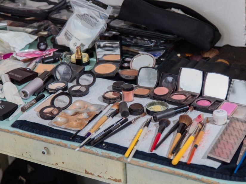 Secrets of filming sexy models: how the Victoria's Secret competitor works