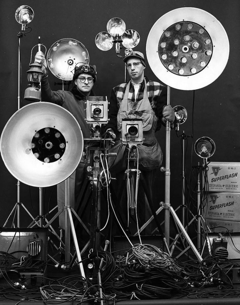 Self-portraits of photographers (part 1)