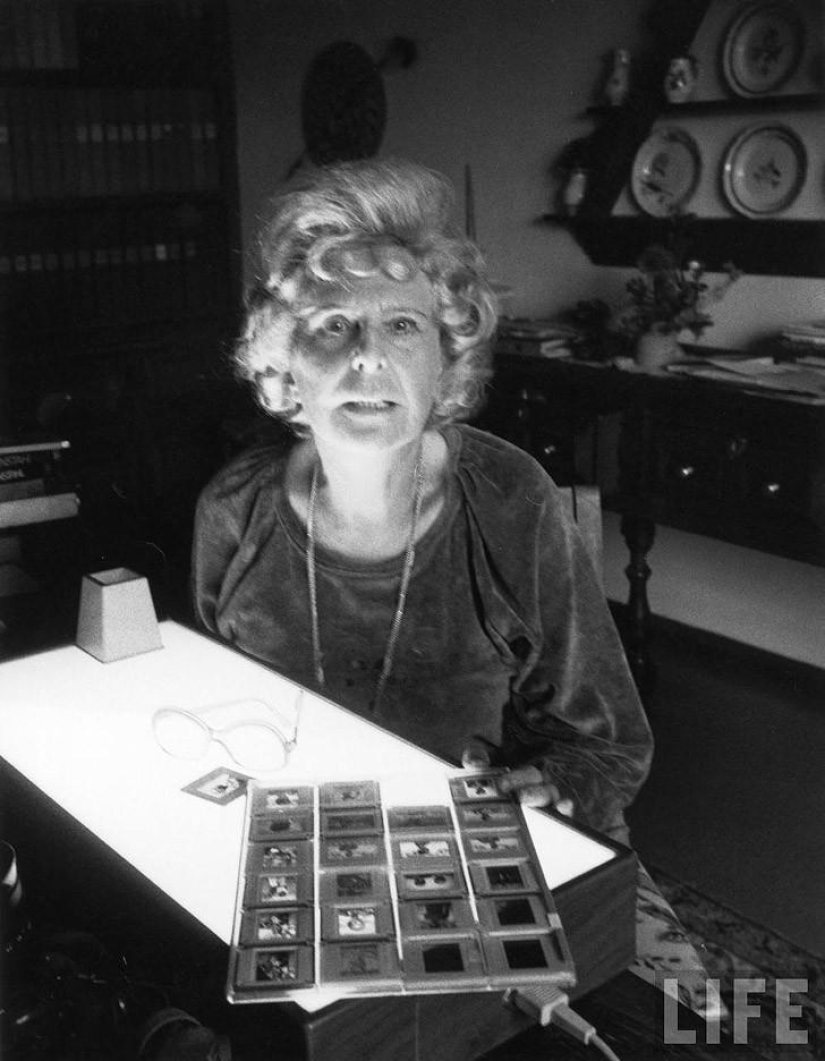 Self-portraits of photographers (part 1)