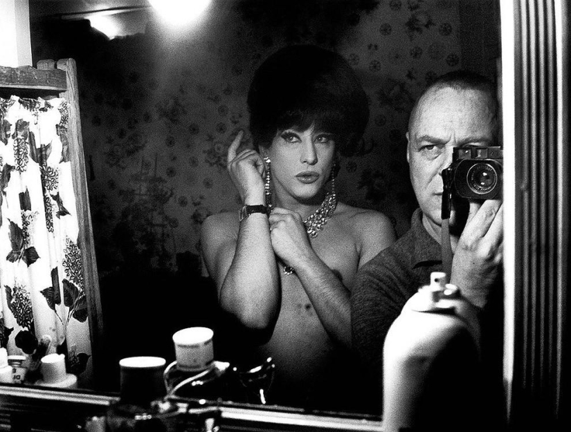 Self-portraits of photographers (part 1)