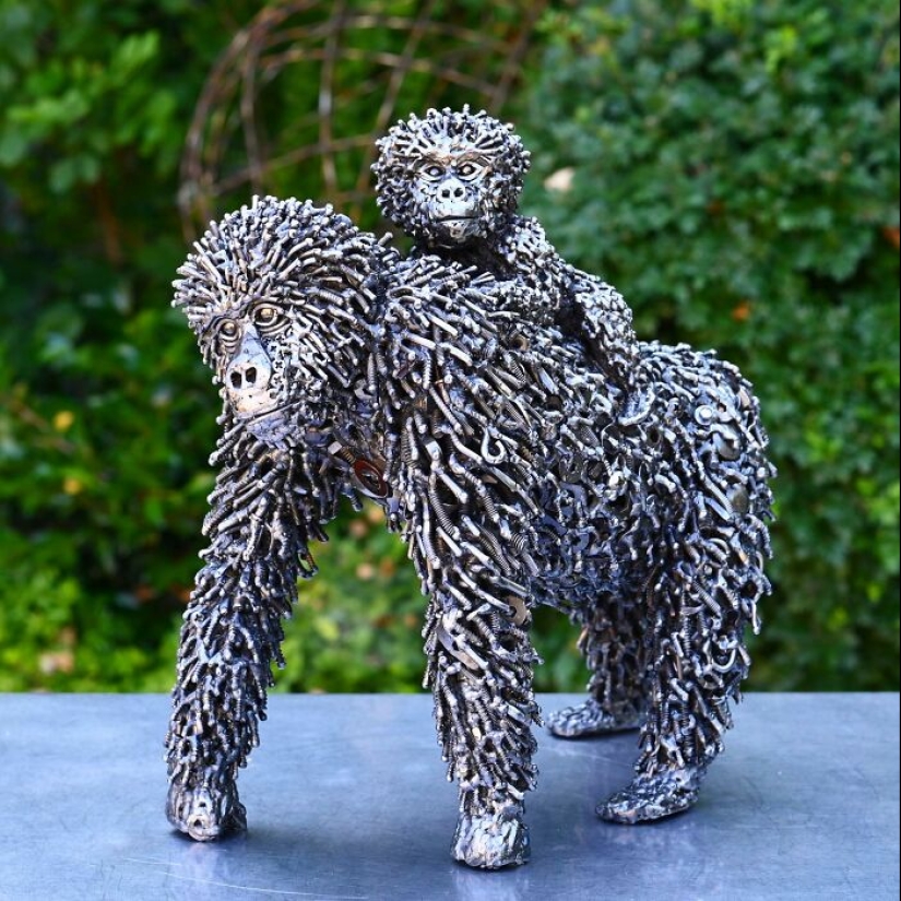 Self-Taught Artist Creates Impressive Sculptures From Recycled Materials