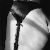 Sensualidad elegante en las obras del fotógrafo de moda Zhanloop Siff