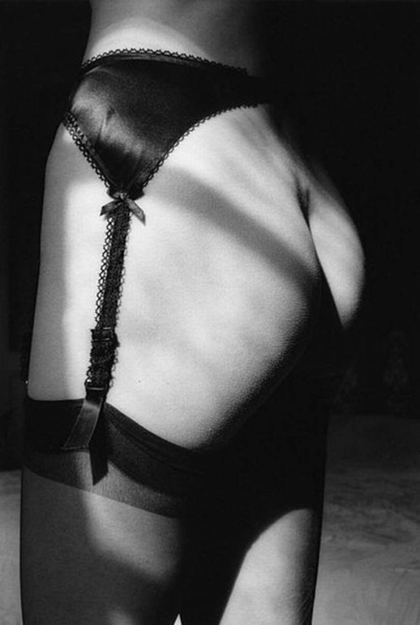 Sensualidad elegante en las obras del fotógrafo de moda Zhanloop Siff Sensualidad elegante en las obras del fotógrafo de moda Zhanloop Siff