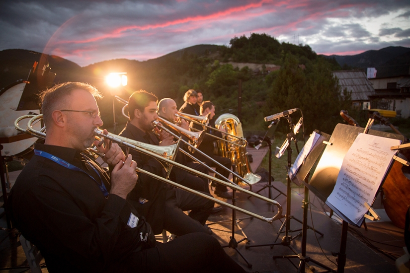 Serbian Love: Russian Music Festival from Emir Kusturica