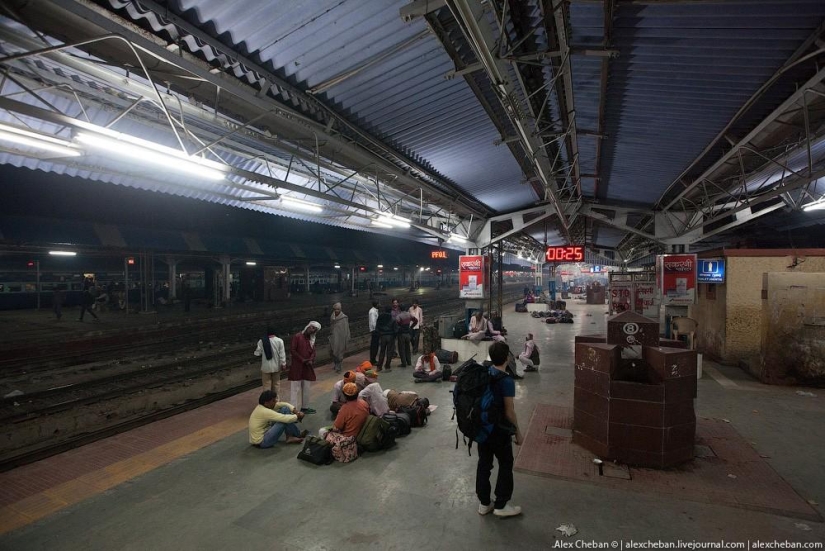 Shared carriage of an Indian train Shared carriage of an Indian train