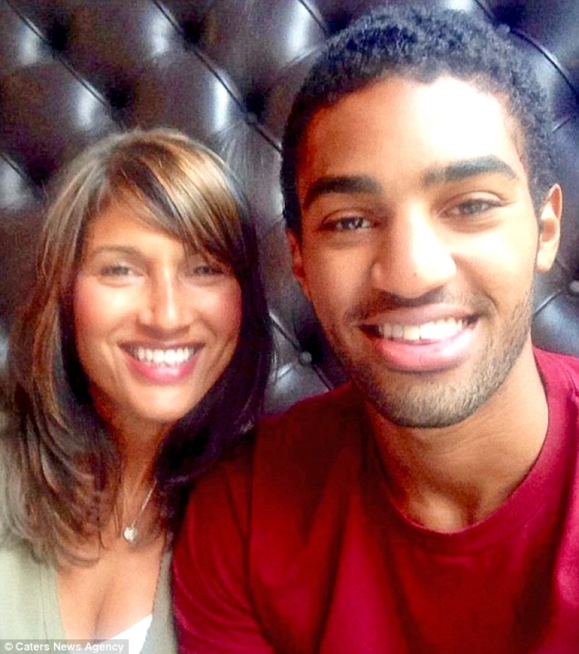 She is 54, but everyone takes her son for a boyfriend She is 54, but everyone takes her son for a boyfriend