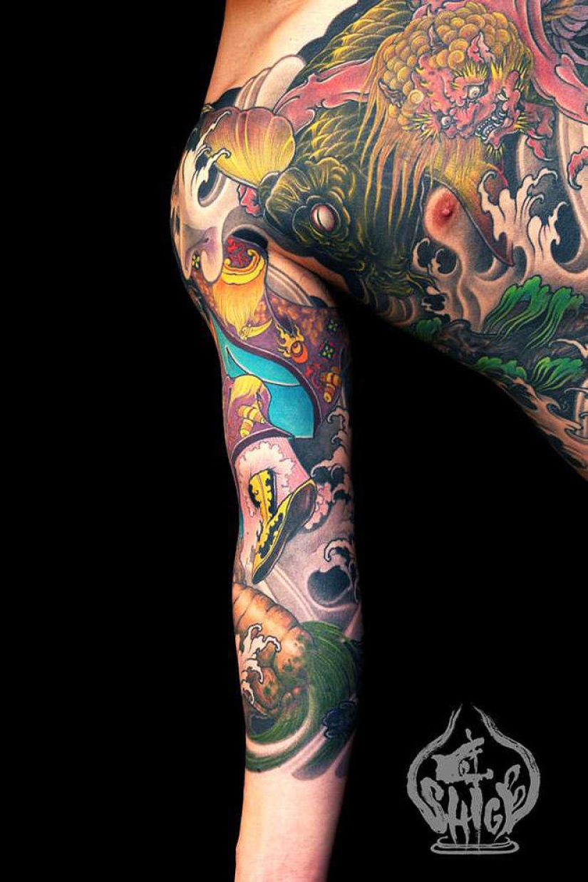 Shige is a Japanese full body tattoo artist. Shige is a Japanese full body tattoo artist.