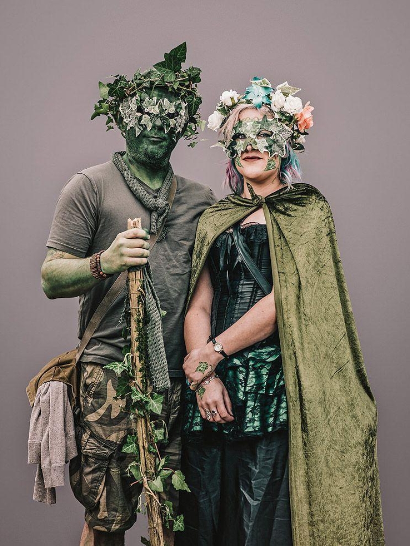 Shreks, ancianos informales y otros personajes de la fiesta Jack in green