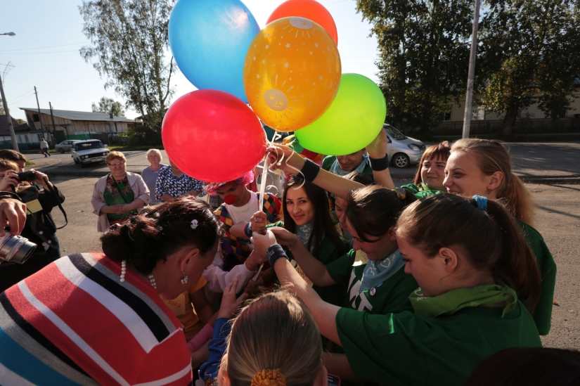 Si salieras con un amigo...