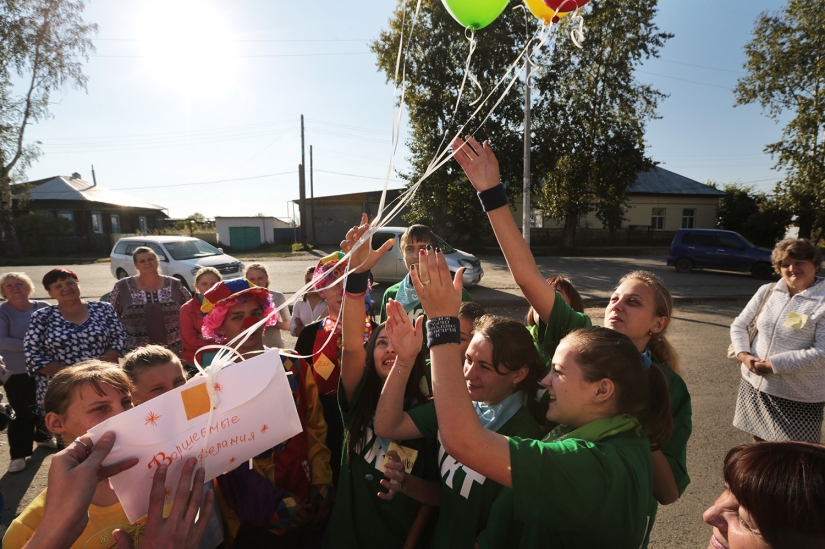 Si salieras con un amigo...