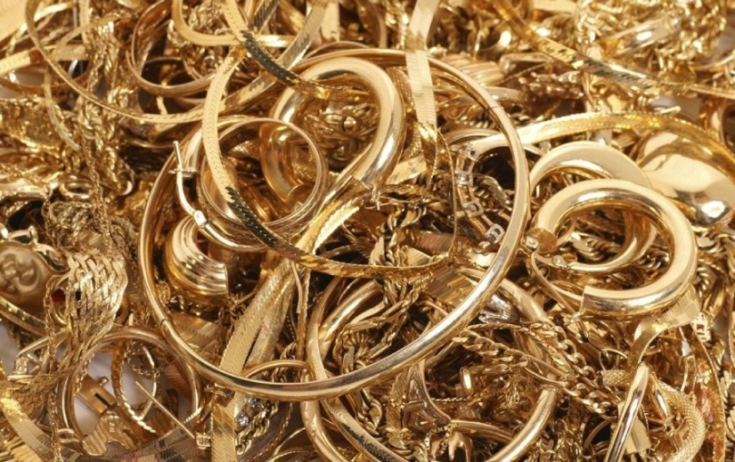 Simple como tres centavos: 9 signos de una mujer simple