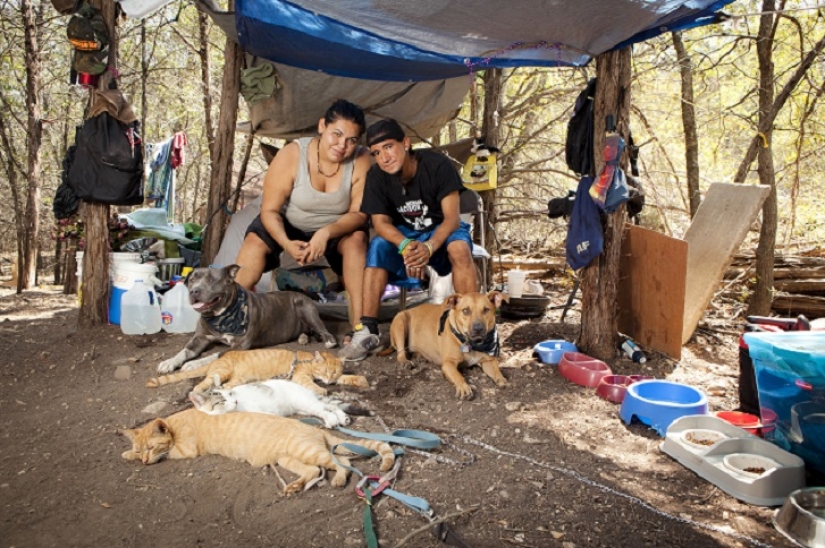 Sin hogar pero con un amigo