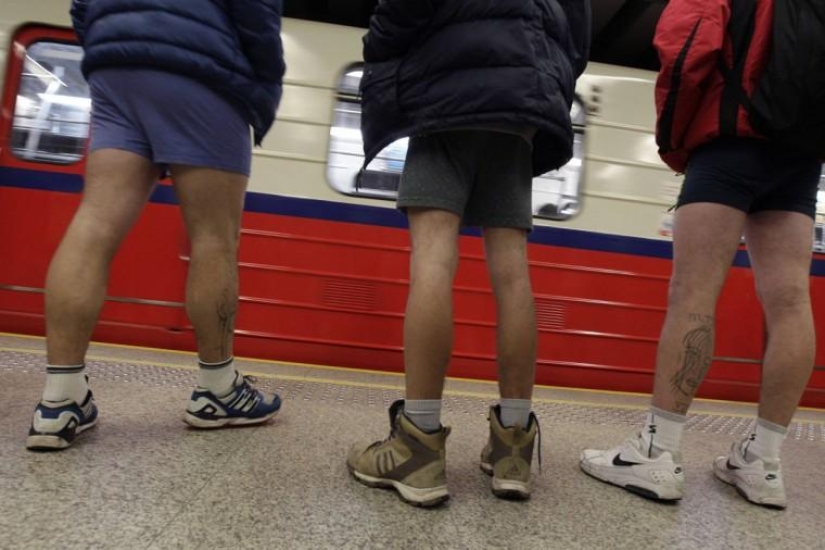 Sin pantalones y vergüenza: el flash mob más brillante de este invierno