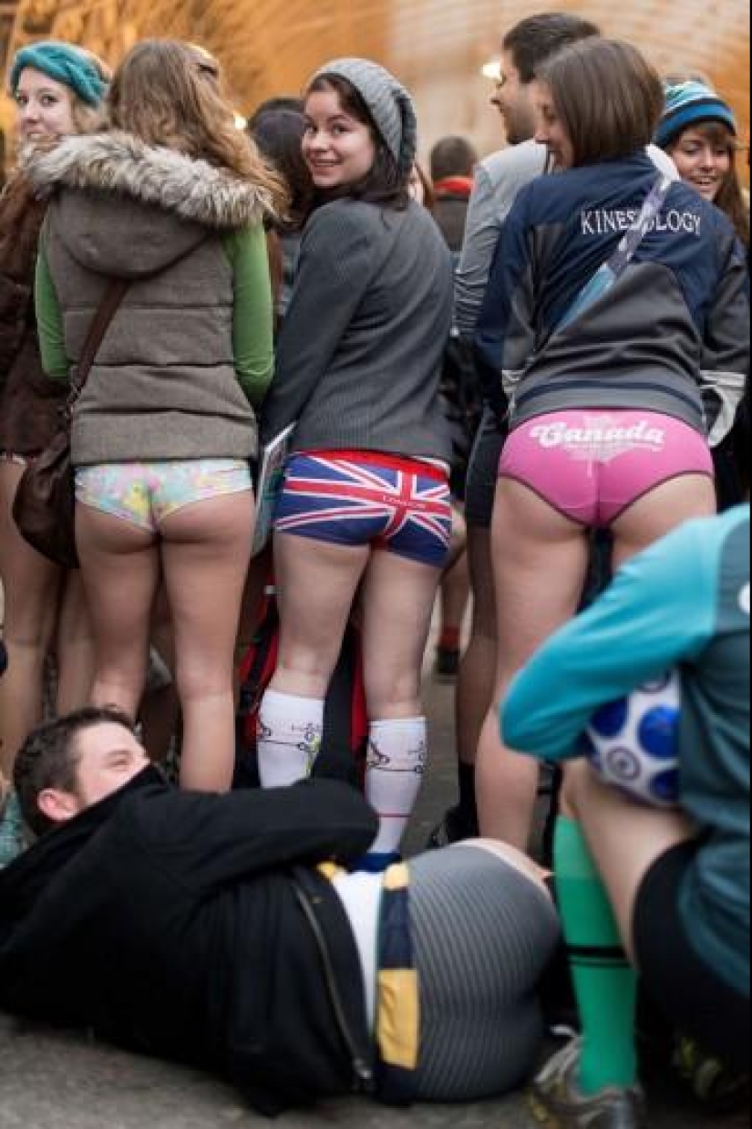 Sin pantalones y vergüenza: el flash mob más brillante de este invierno