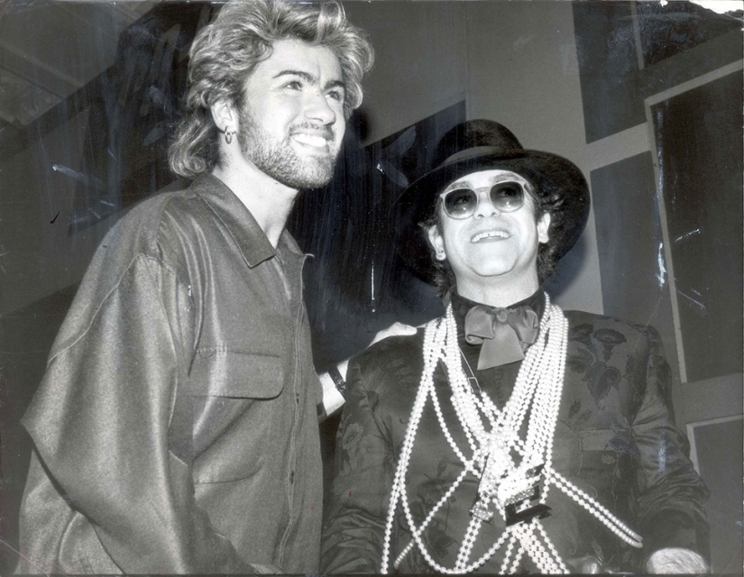 Singer George Michael has died at the age of 53 Singer George Michael has died at the age of 53