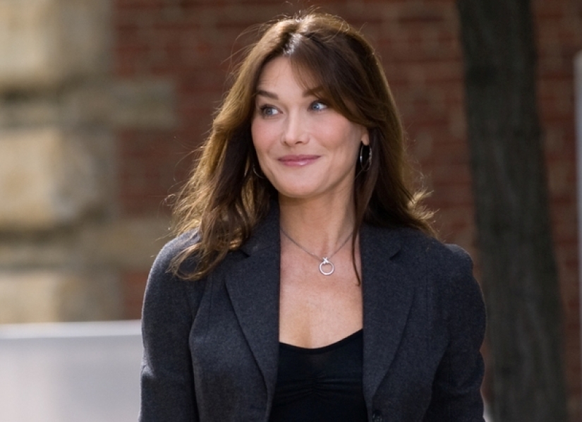 Skeleton in the closet: secrets of the first ladies