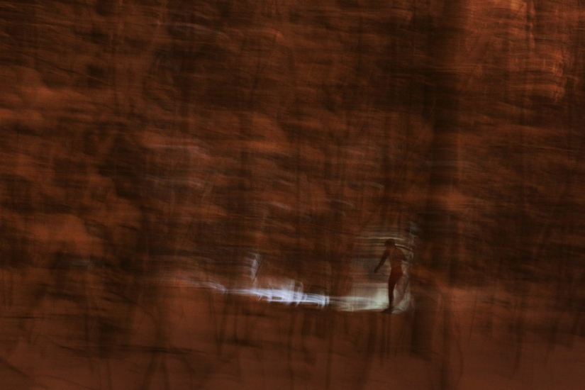 Skiing! Give the guy a ski track, hurry up! Skiing! Give the guy a ski track, hurry up!