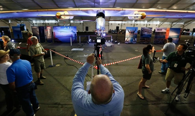 Solar Impulse completó su histórico vuelo sobre EE. UU. Solar Impulse completó su histórico vuelo sobre EE. UU.