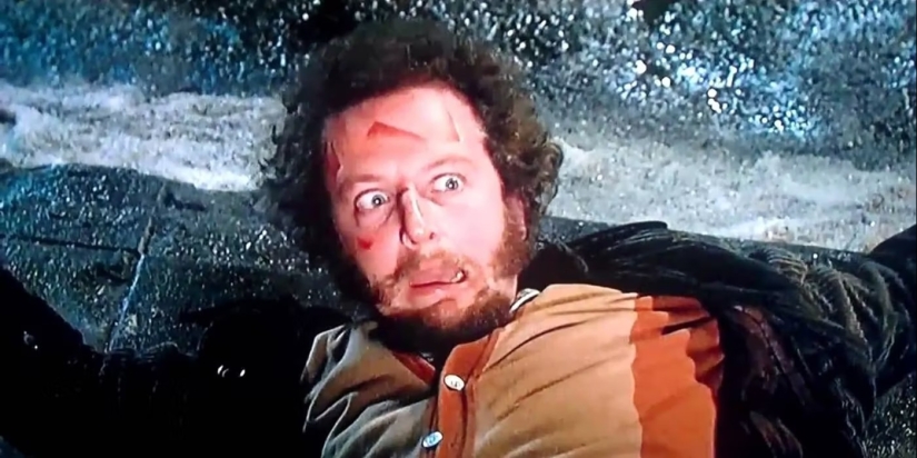 Solo en casa: 9 teorías oscuras de los fanáticos que lo cambian todo