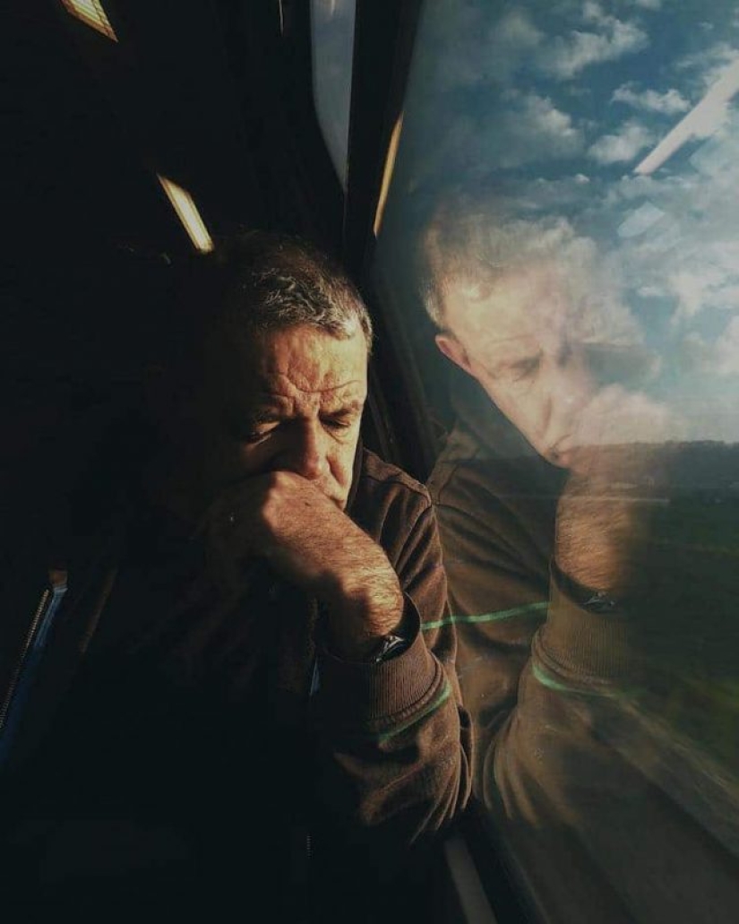 "Sonríe, estás en la cámara oculta!": chica fotógrafo toma fotos increíbles de extraños en un iPhone