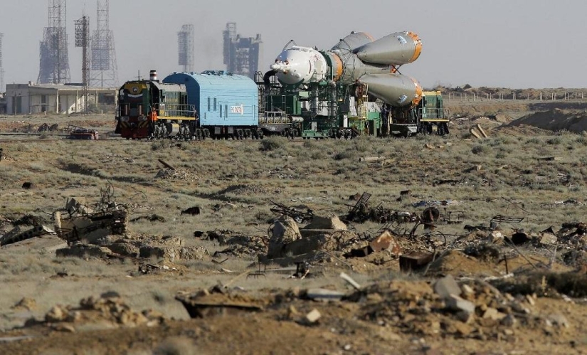 Soyuz lanzada desde Baikonur con una expedición a la ISS Soyuz lanzada desde Baikonur con una expedición a la ISS