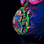 Spanish artist paints incredible pictures on pregnant women's stomachs