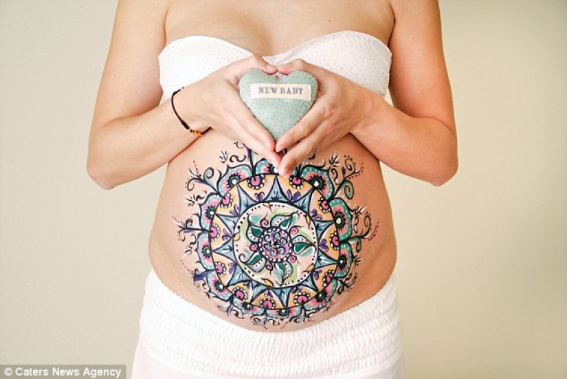 Spanish artist paints incredible pictures on pregnant women's stomachs