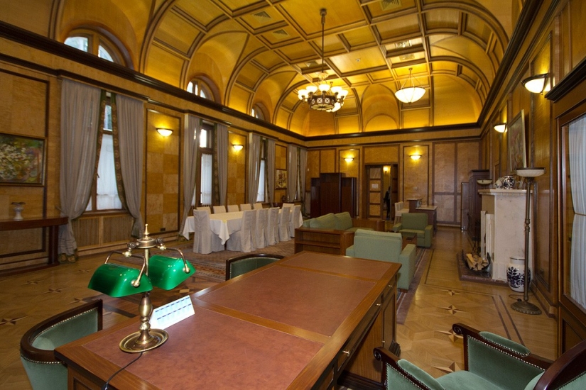 Stalin's dacha Stalin's dacha