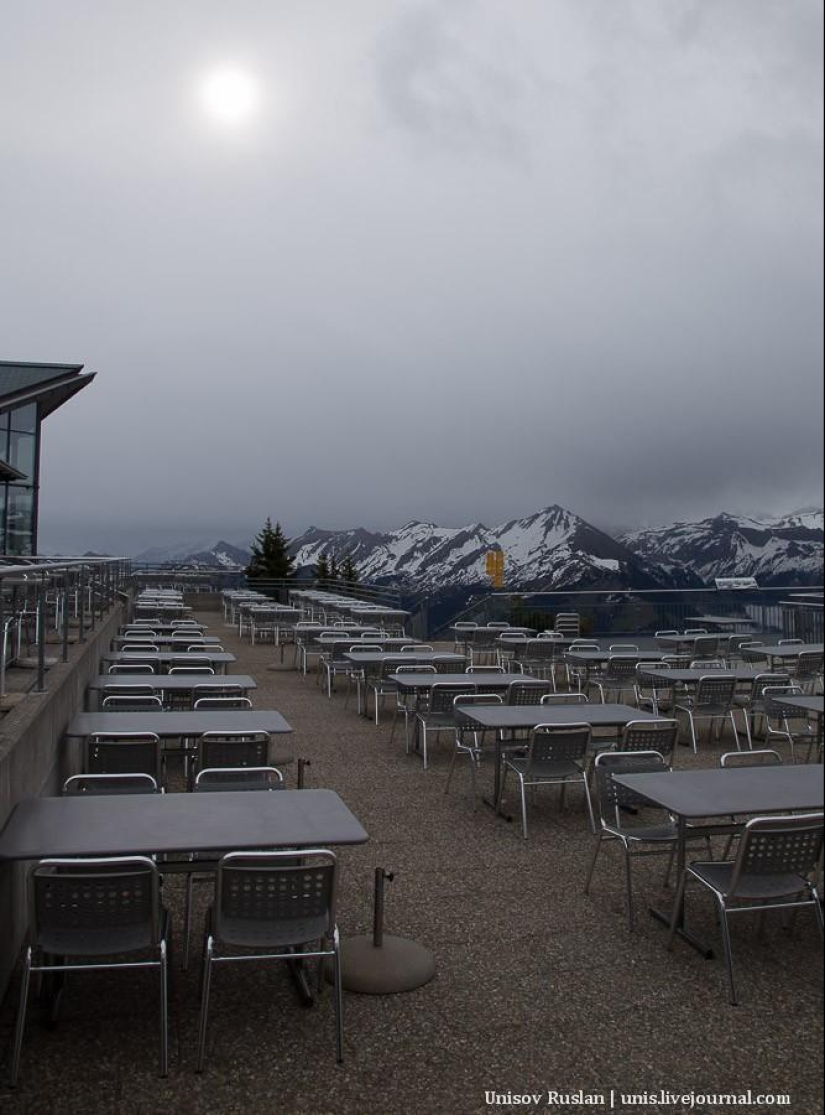 Stanserhorn Cabrio - cabina de teleférico de dos pisos