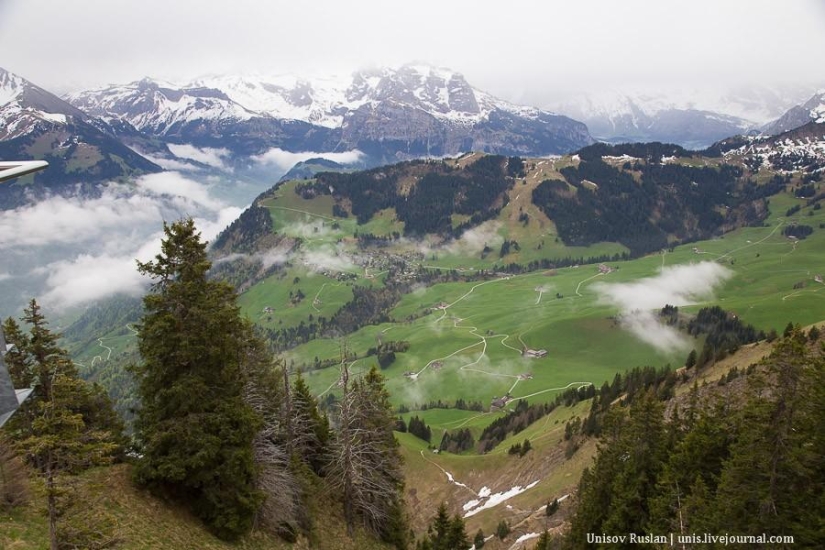 Stanserhorn Cabrio - cabina de teleférico de dos pisos