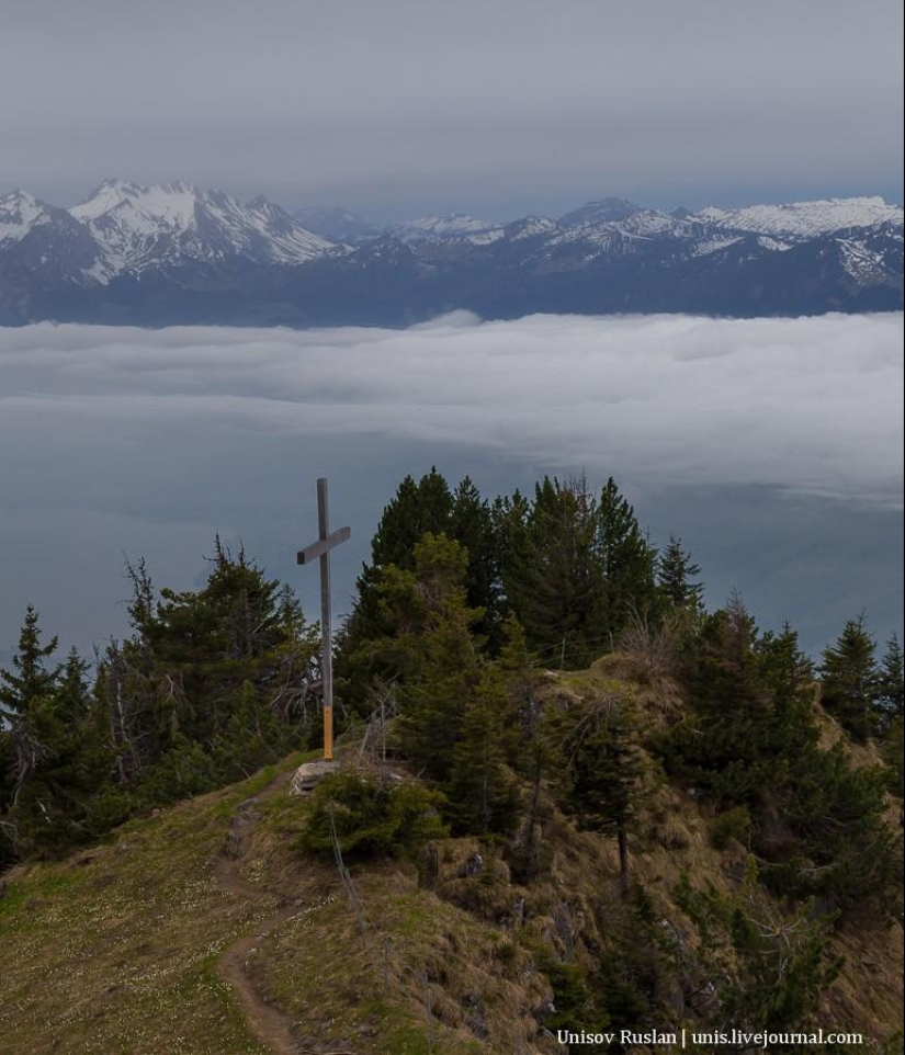 Stanserhorn Cabrio - cabina de teleférico de dos pisos