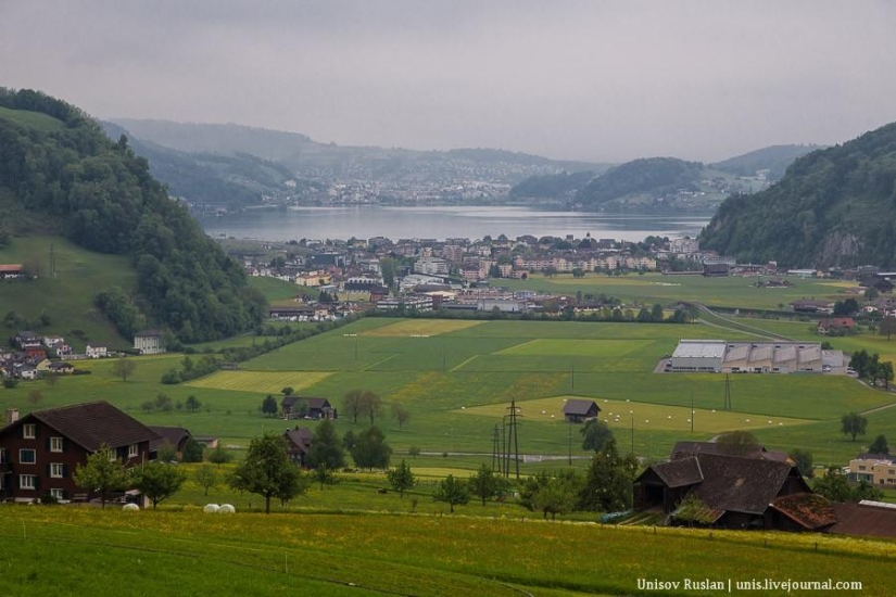 Stanserhorn Cabrio - cabina de teleférico de dos pisos