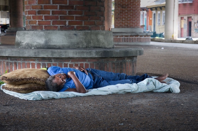 Steps to Nowhere: New Orleans 10 Years After Hurricane Katrina