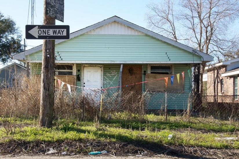 Steps to Nowhere: New Orleans 10 Years After Hurricane Katrina