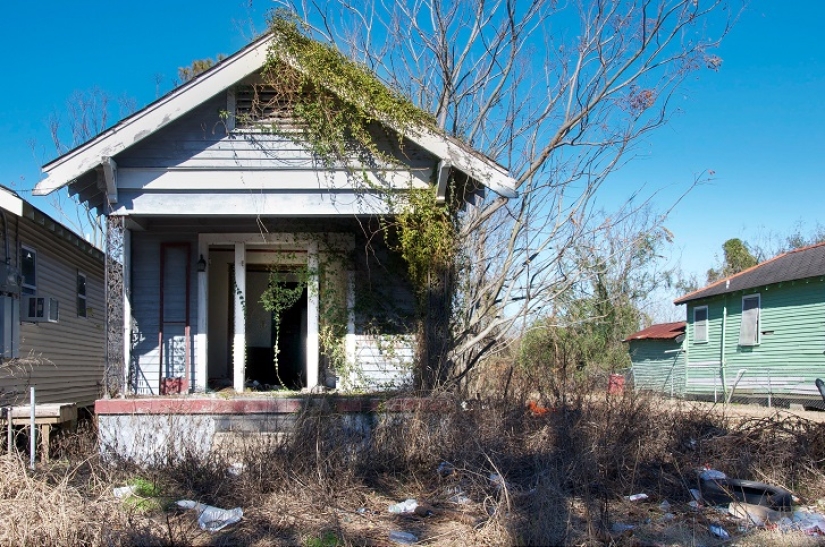 Steps to Nowhere: New Orleans 10 Years After Hurricane Katrina