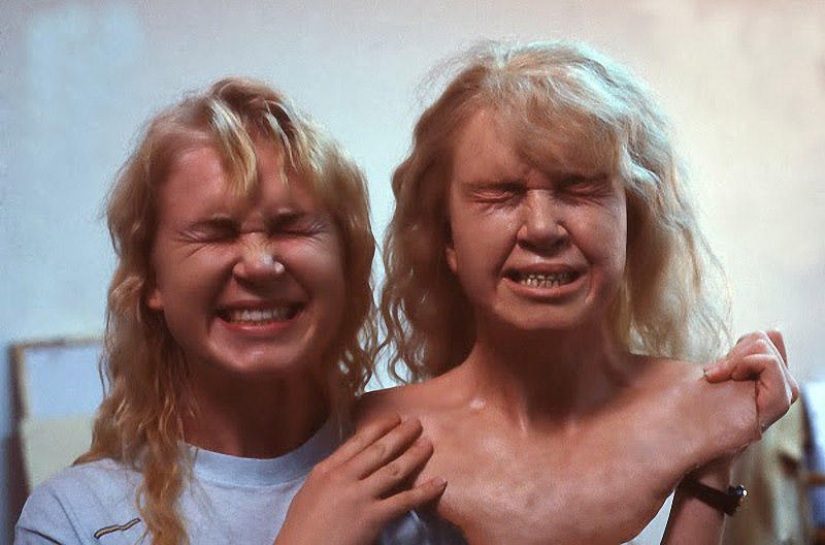 Stills from the filming of A Nightmare on Elm Street