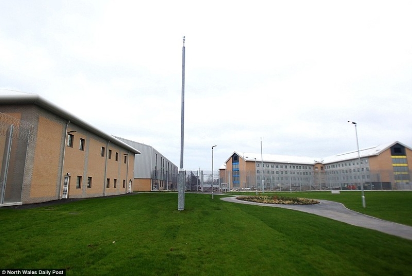 Stole, drank — to the sanatorium! A resort-style prison will open in Britain