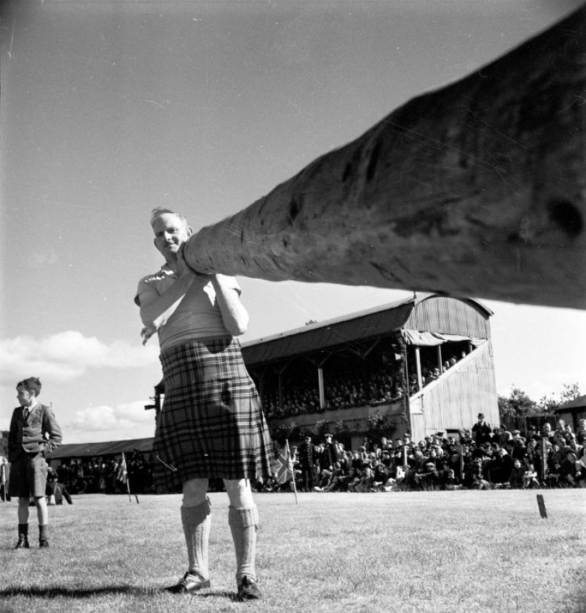 Strength, Courage and Flying Skirts - Highland Games in Scotland