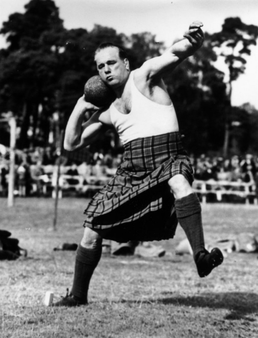 Strength, Courage and Flying Skirts - Highland Games in Scotland